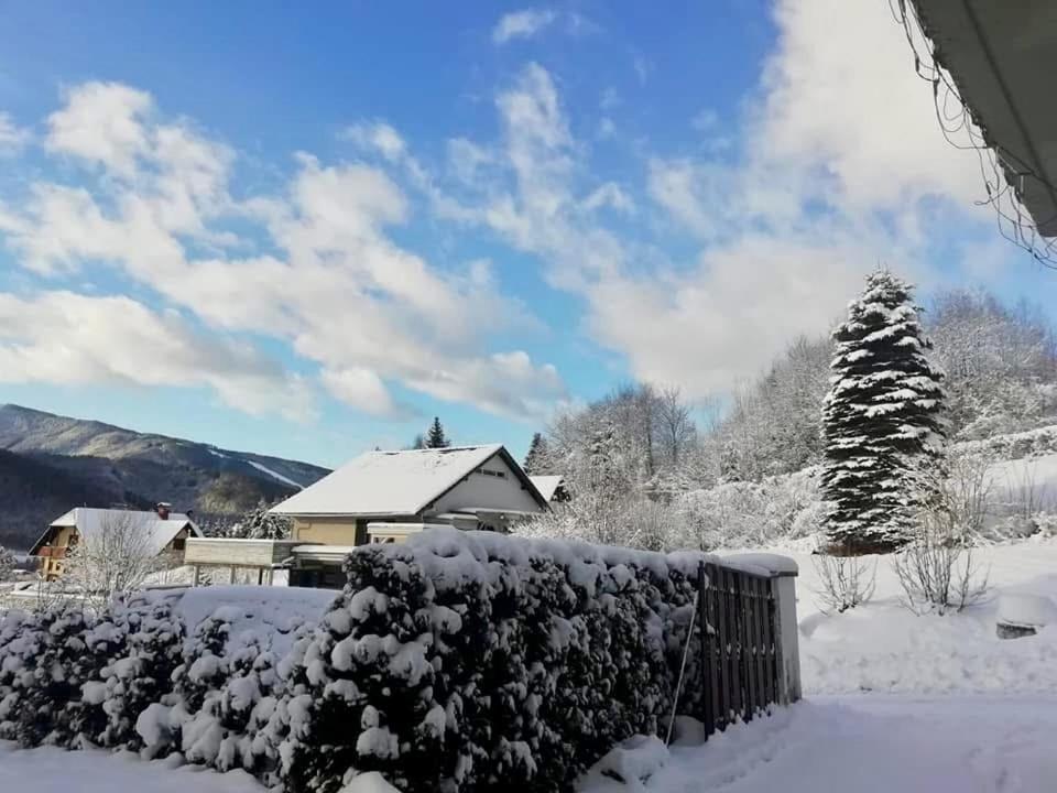 مبيت وإفطار سيمرنغ Tannenhof المظهر الخارجي الصورة